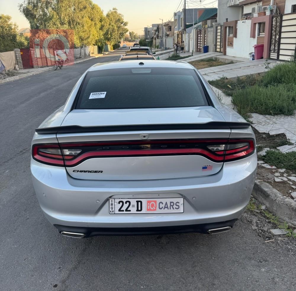 دودج تشارجر